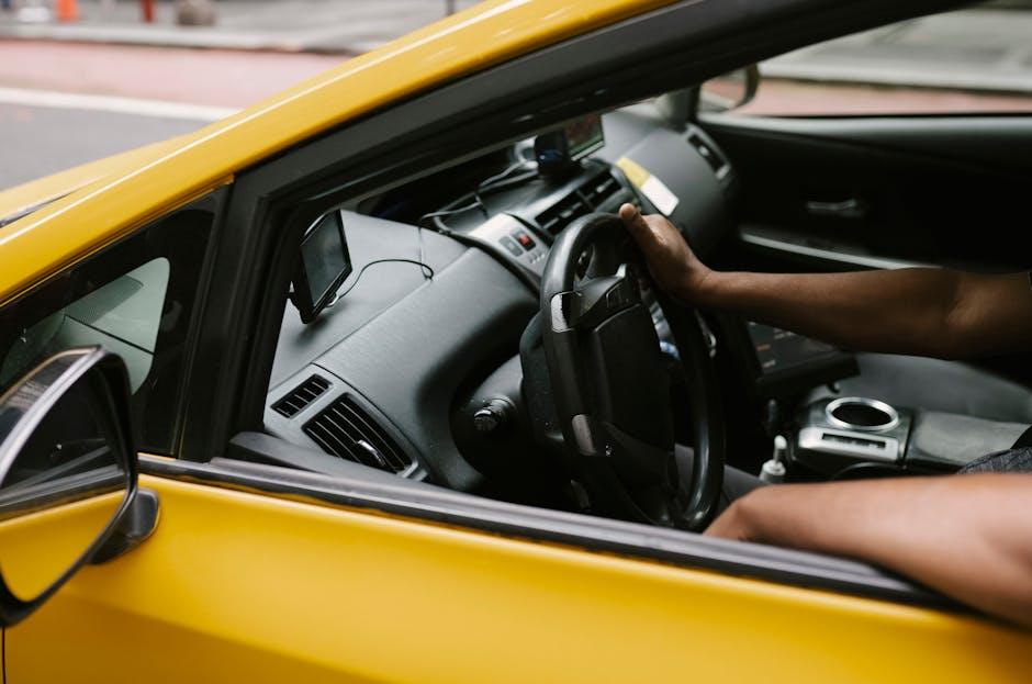 Symptoms of a Misaligned Steering Wheel You Should Never Ignore